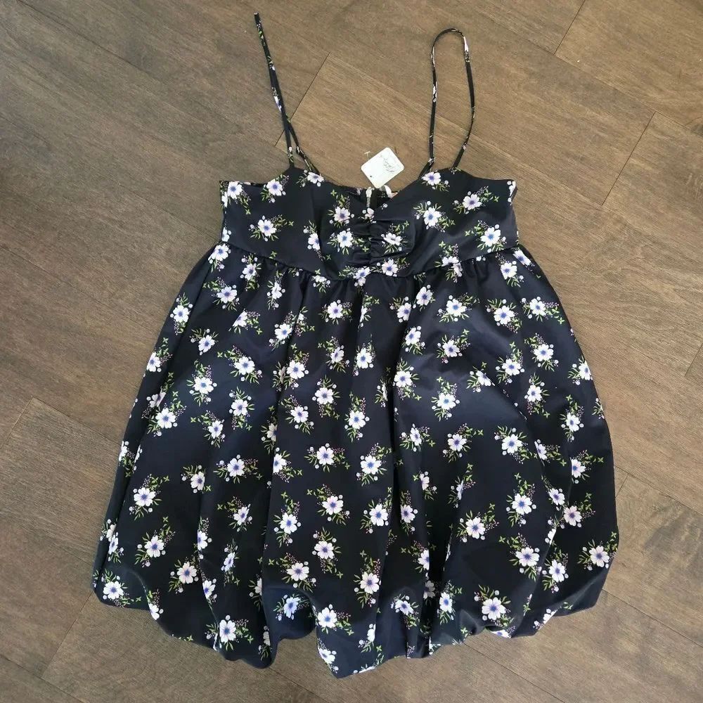 Free People in A Bubble Mini Dress in Black Floral size S New - Picture 4 of 14